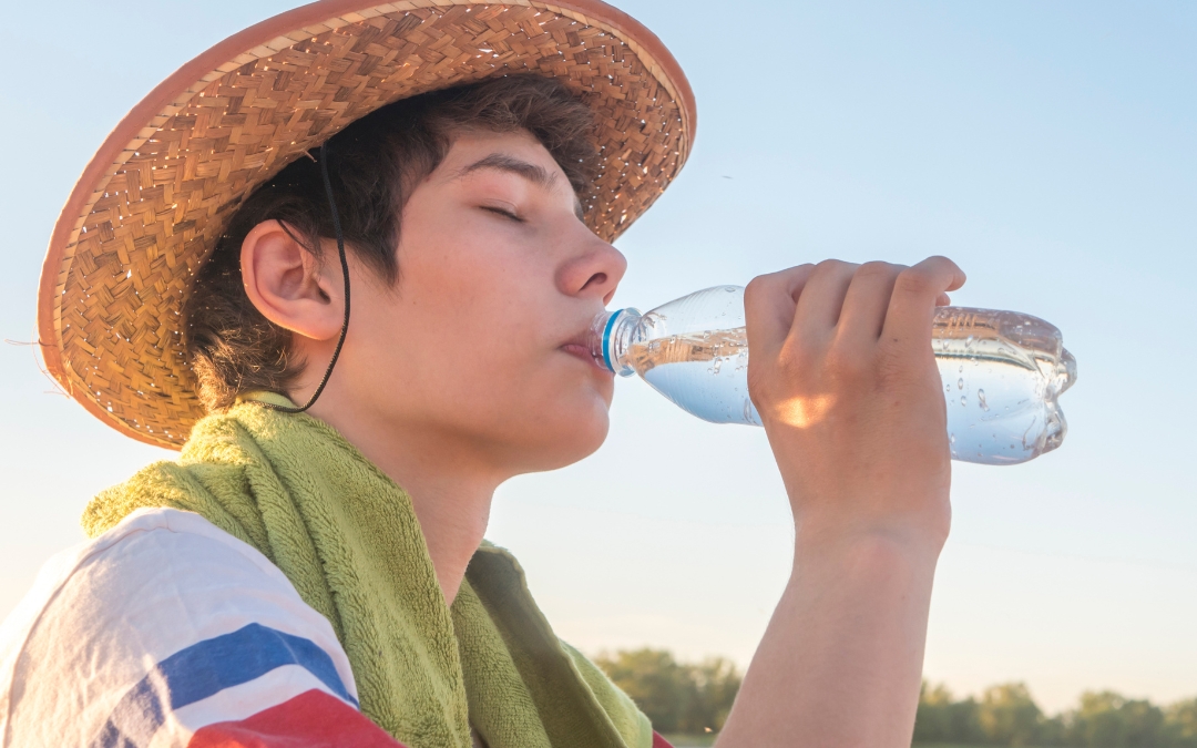 Sparkling Water and Side Effects: How Much Is Safe?